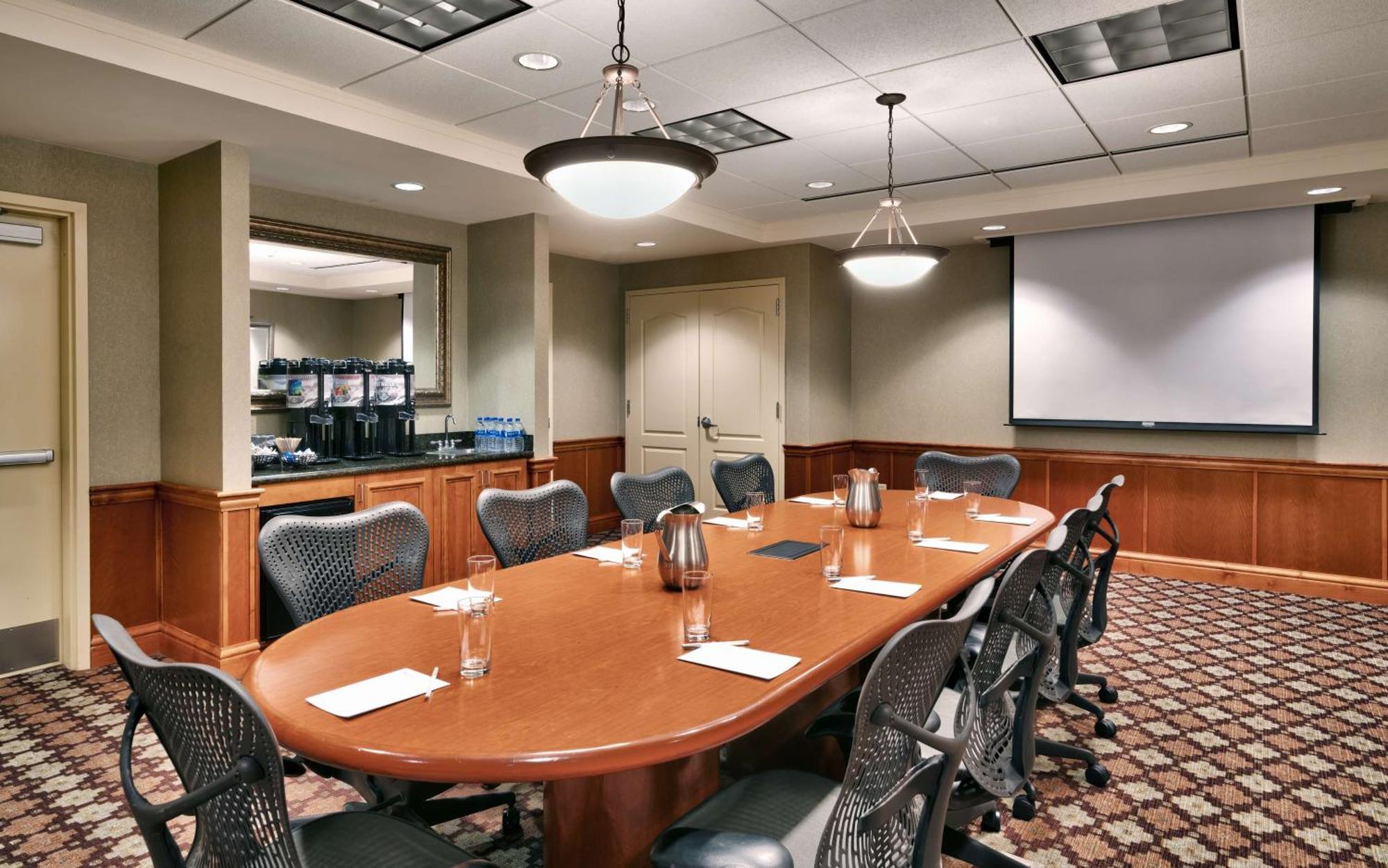 Hilton Garden Inn Bozeman Bagian luar foto